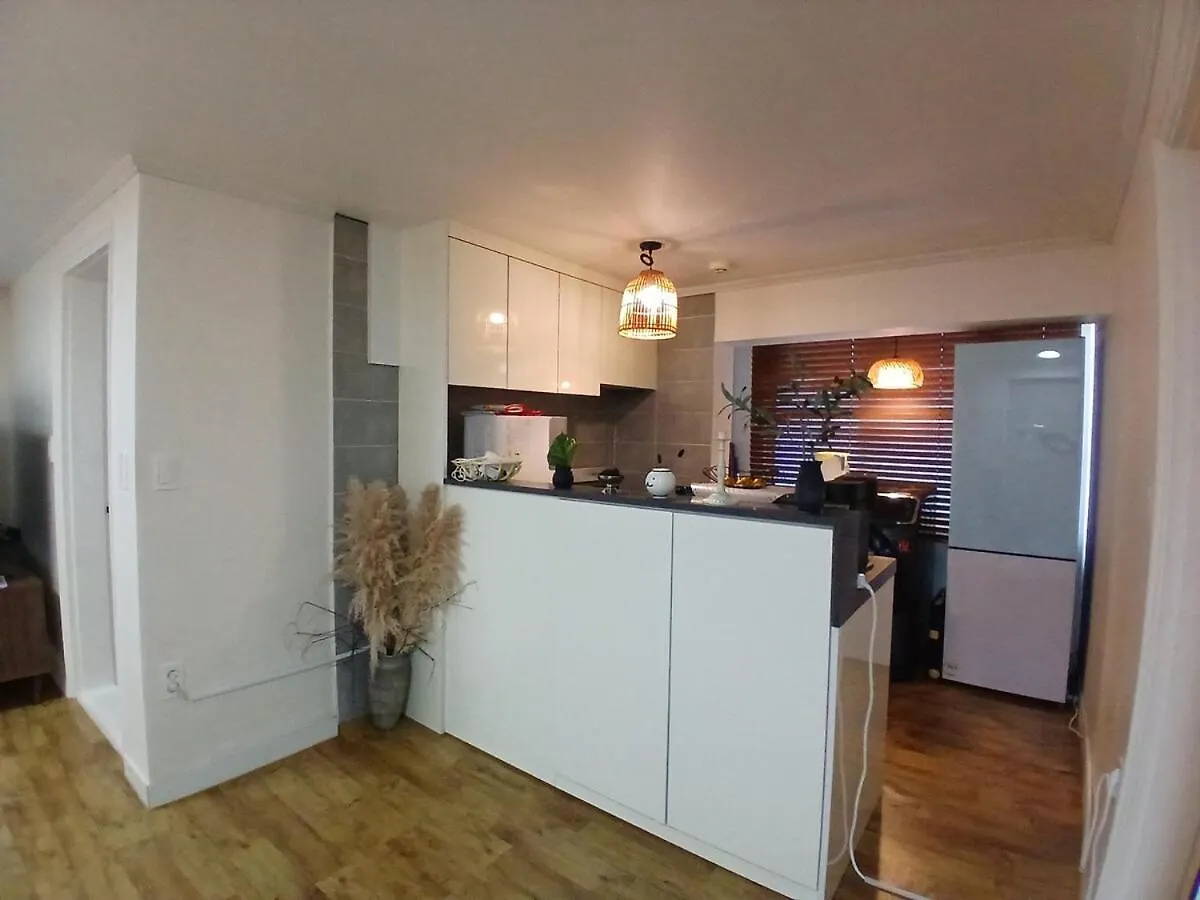 Apartamento Yongsan Hyochang Park 3Min Seúl